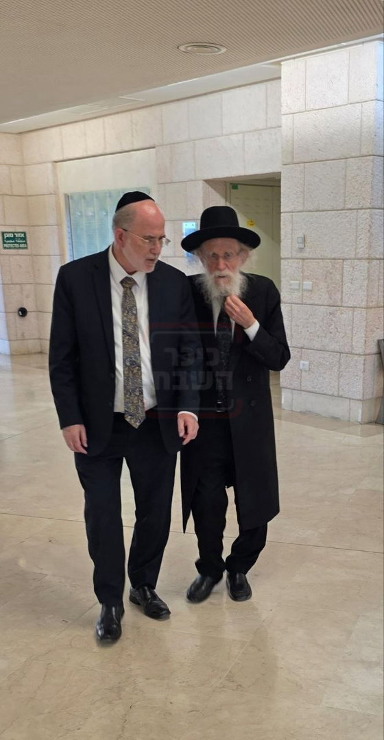 הח"כים שלא מדברים זה עם זה | 'זופניק בכיכר' עם כל התמונות, הנייעס והחשיפות של השבוע