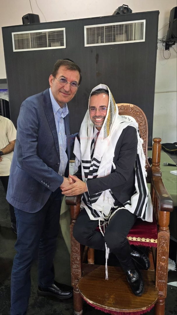 הסוד המסעיר סביב מצבו של האדמו"ר | 'זופניק בכיכר' עם כל התמונות, הנייעס והחשיפות של השבוע
