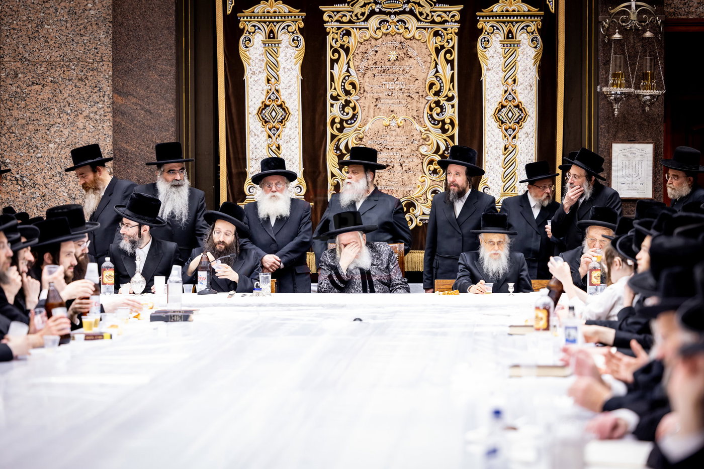 האדמו"ר מבאבוב בטיש ר"ח