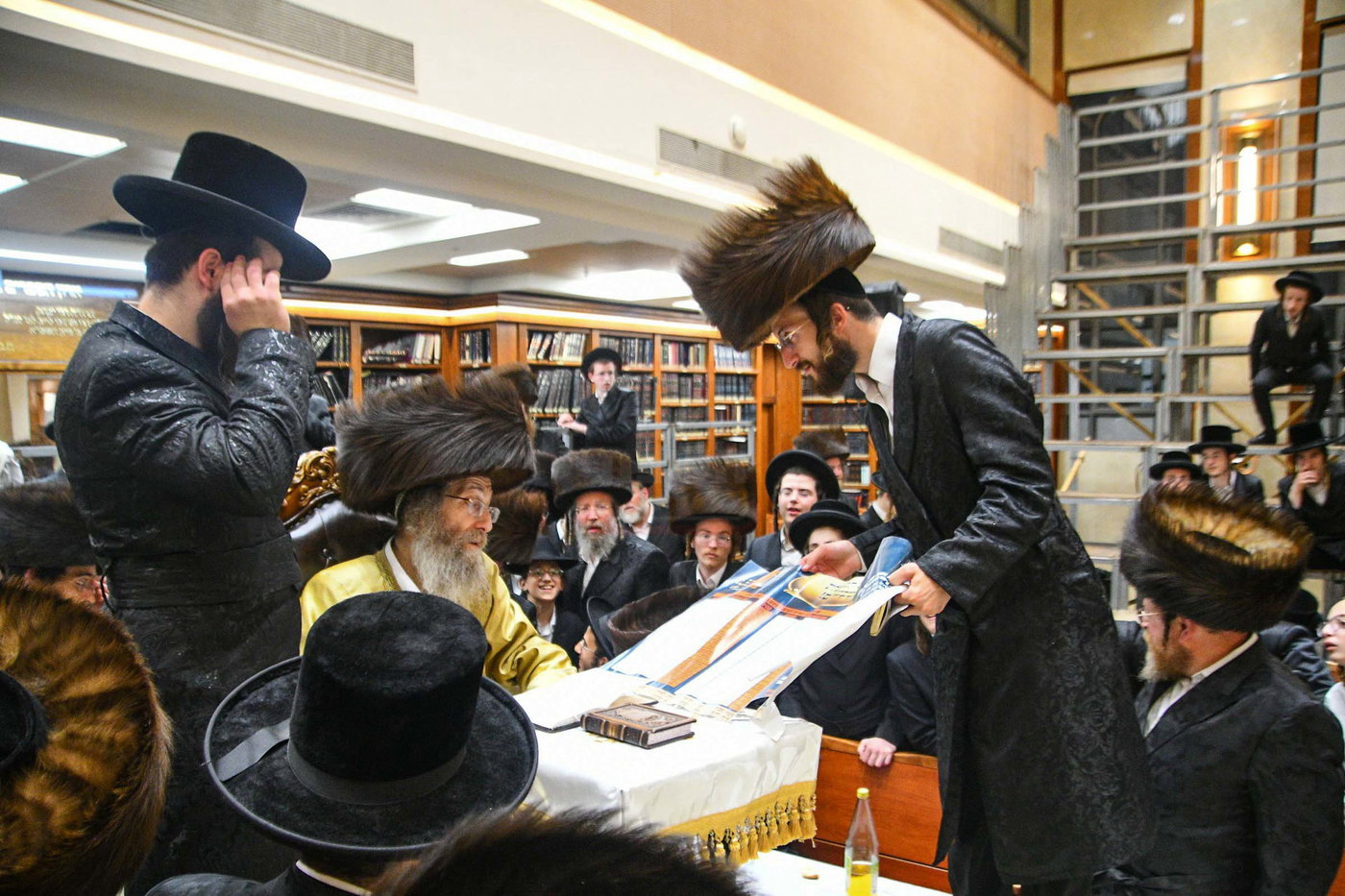 הגה"צ רבי אלימלך בידרמן בשבת בביתר