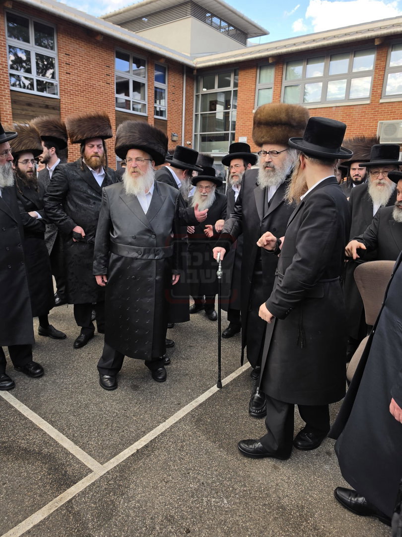 הנכד, הנייעס והסערה שבדרך | 'זופניק בכיכר' עם כל התמונות, הנייעס והחשיפות של השבוע