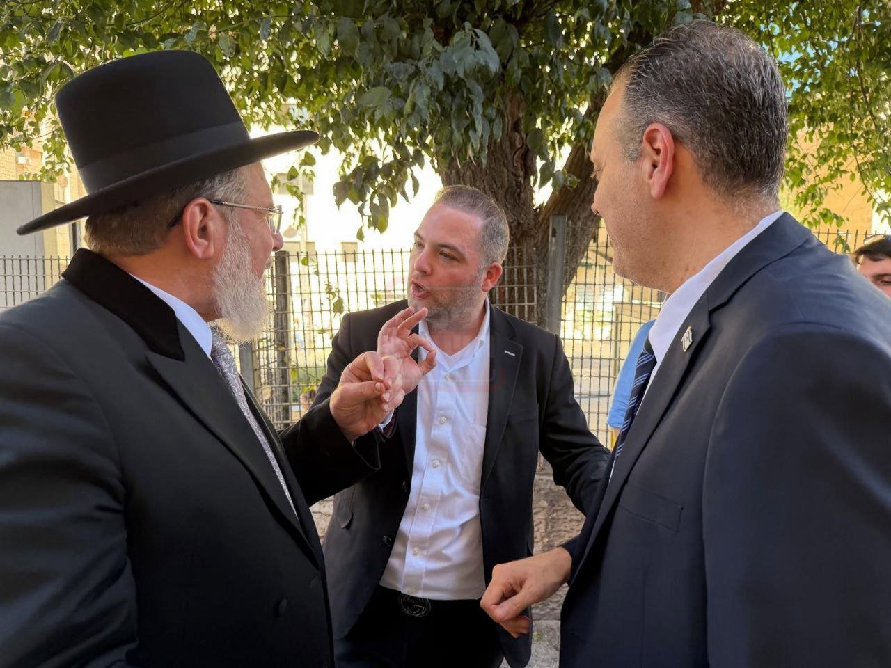 הנכד, הנייעס והסערה שבדרך | 'זופניק בכיכר' עם כל התמונות, הנייעס והחשיפות של השבוע