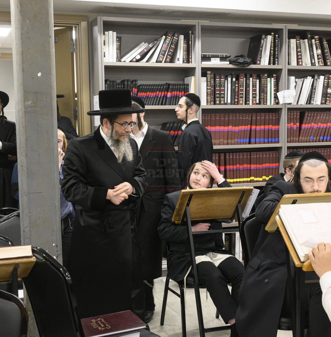 'אגרא דתעניתא' י"ז בתמוז בחצה"ק סקולען לייקווד