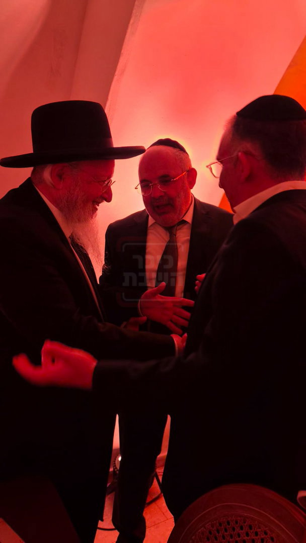 הנכד, הנייעס והסערה שבדרך | 'זופניק בכיכר' עם כל התמונות, הנייעס והחשיפות של השבוע