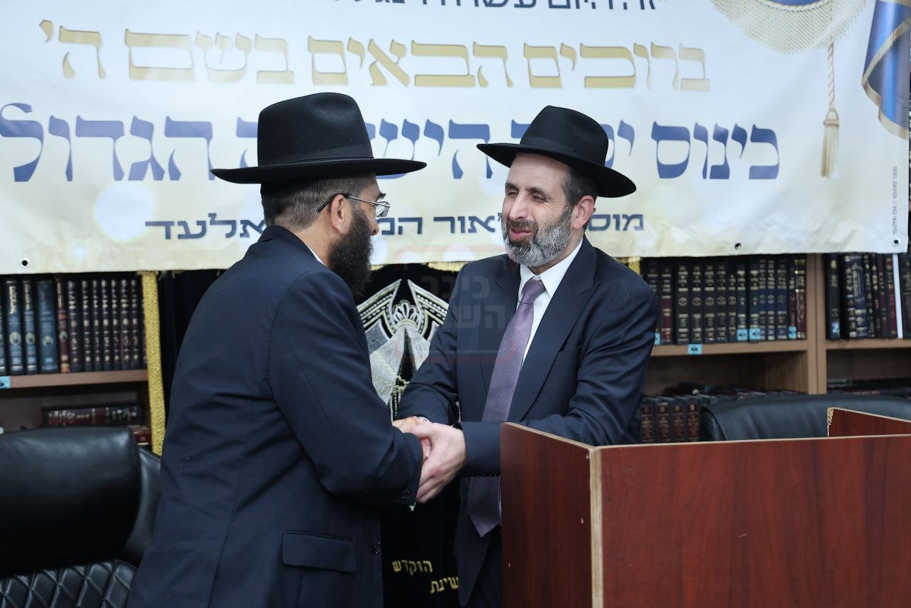 הרב שזעם על הביטאון | 'זופניק בכיכר' עם כל התמונות, הנייעס והחשיפות של השבוע
