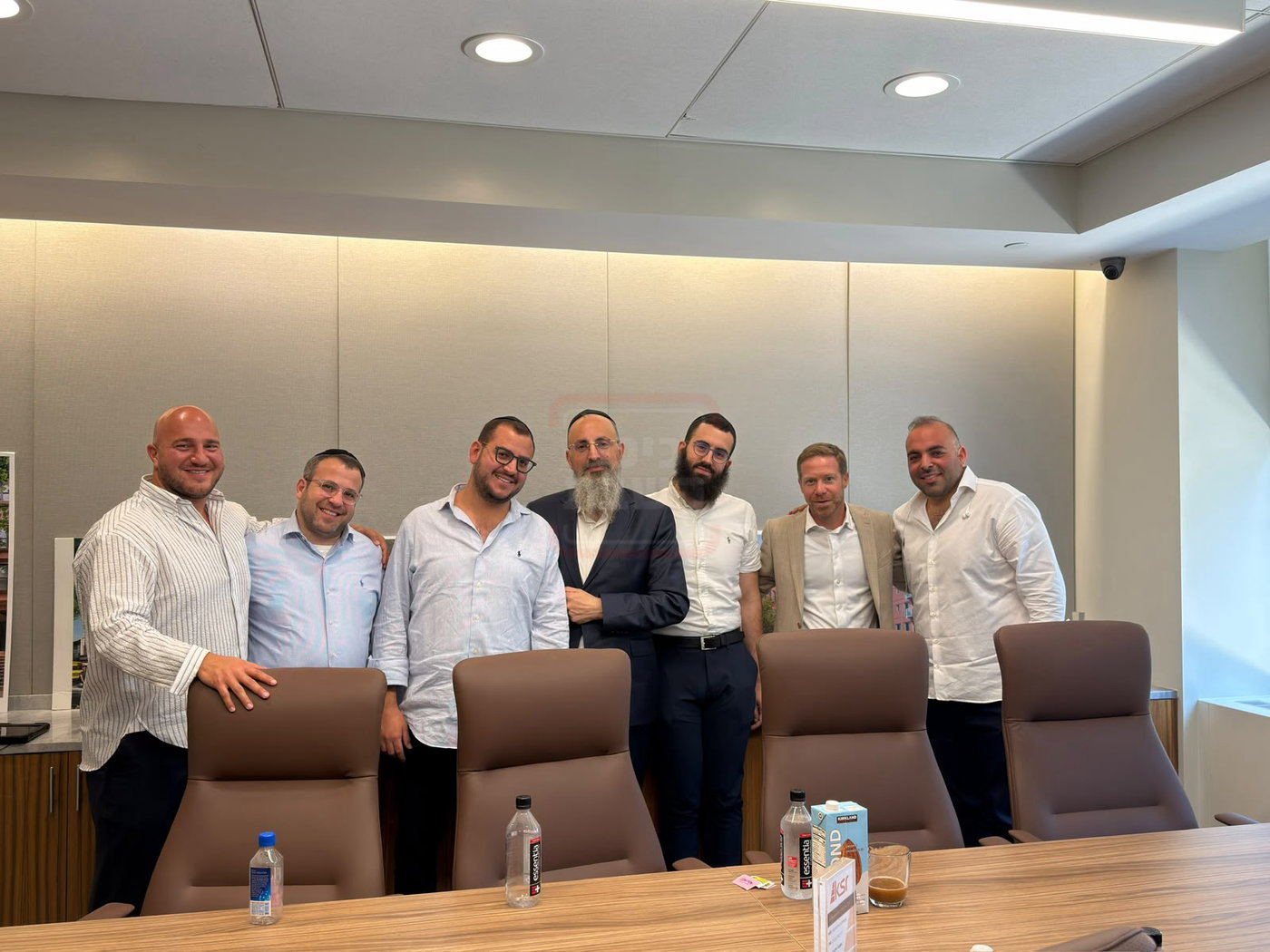 הרב שזעם על הביטאון | 'זופניק בכיכר' עם כל התמונות, הנייעס והחשיפות של השבוע