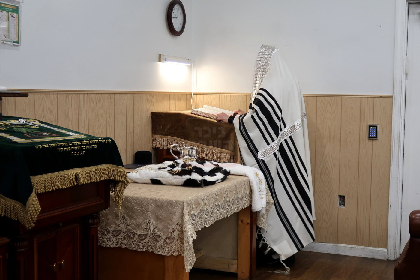 האדמו"ר מסאטמר במנוחה בניו העמפשיר