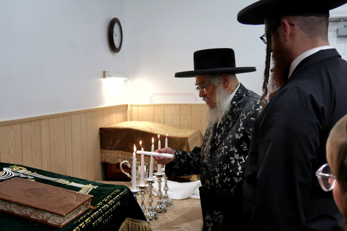 האדמו"ר מסאטמר במנוחה בניו העמפשיר