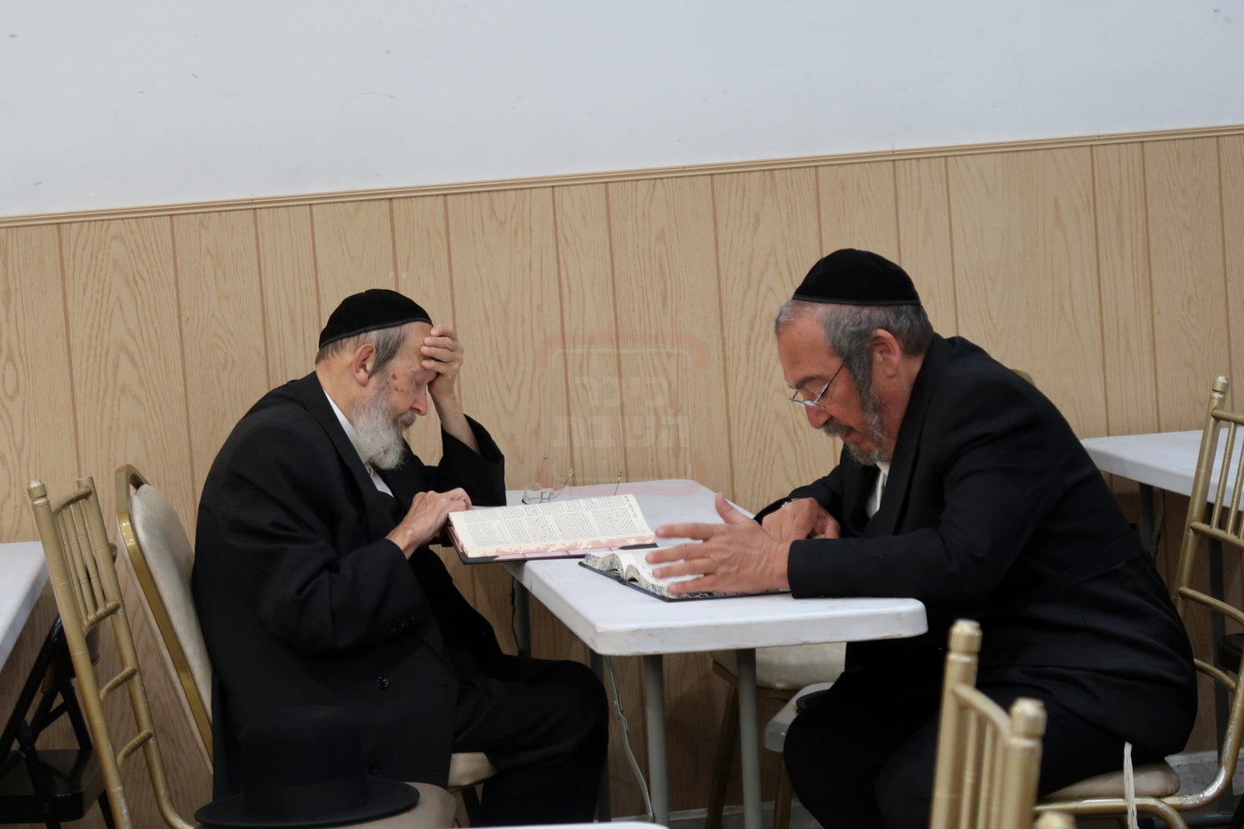 האדמו"ר מסאטמר במנוחה בניו העמפשיר