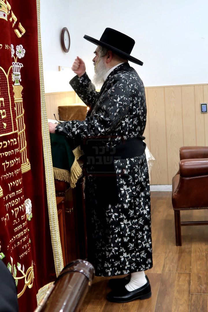 האדמו"ר מסאטמר במנוחה בניו העמפשיר