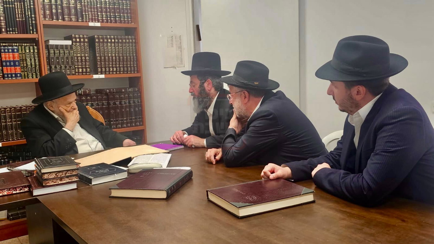 שדים בשמות שחקני הכדורגל | 'זופניק בכיכר' עם כל התמונות, הנייעס והחשיפות של השבוע