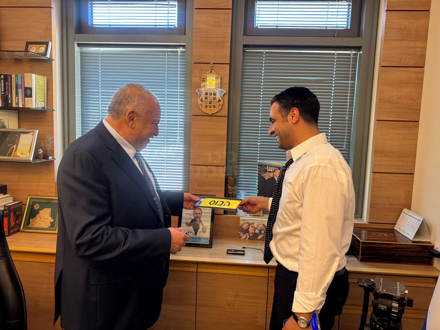 שדים בשמות שחקני הכדורגל | 'זופניק בכיכר' עם כל התמונות, הנייעס והחשיפות של השבוע