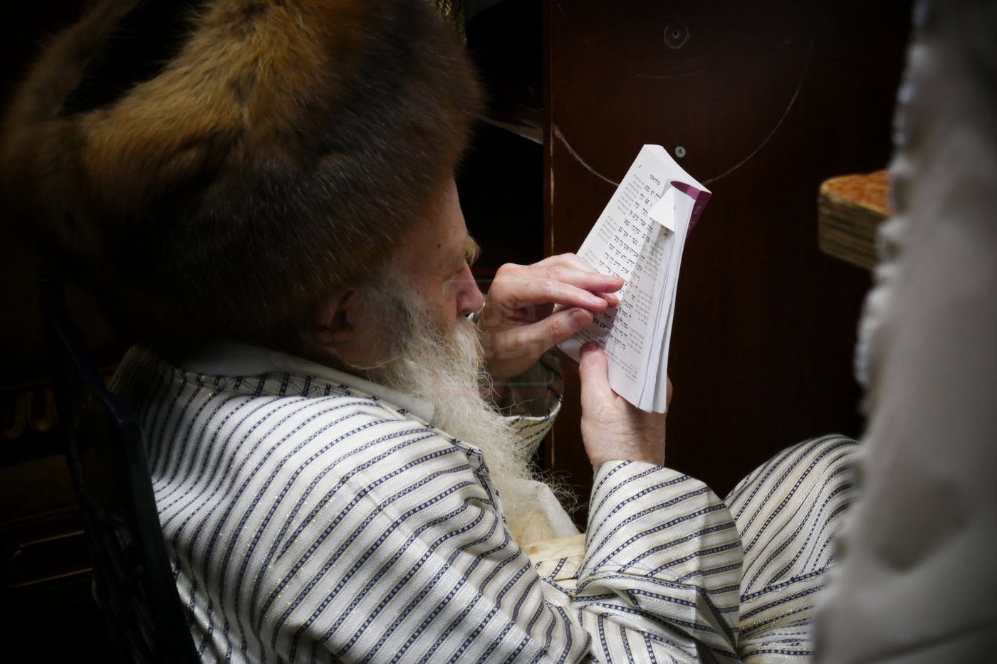 ליל תשעה באב אצל האדמו"ר מתורת חכם 