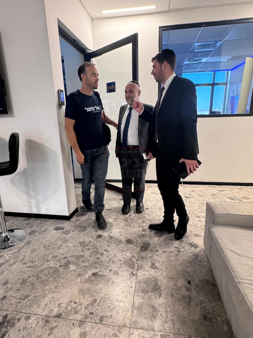 'זופניק בכיכר' עם כל התמונות, הנייעס והחשיפות של השבוע