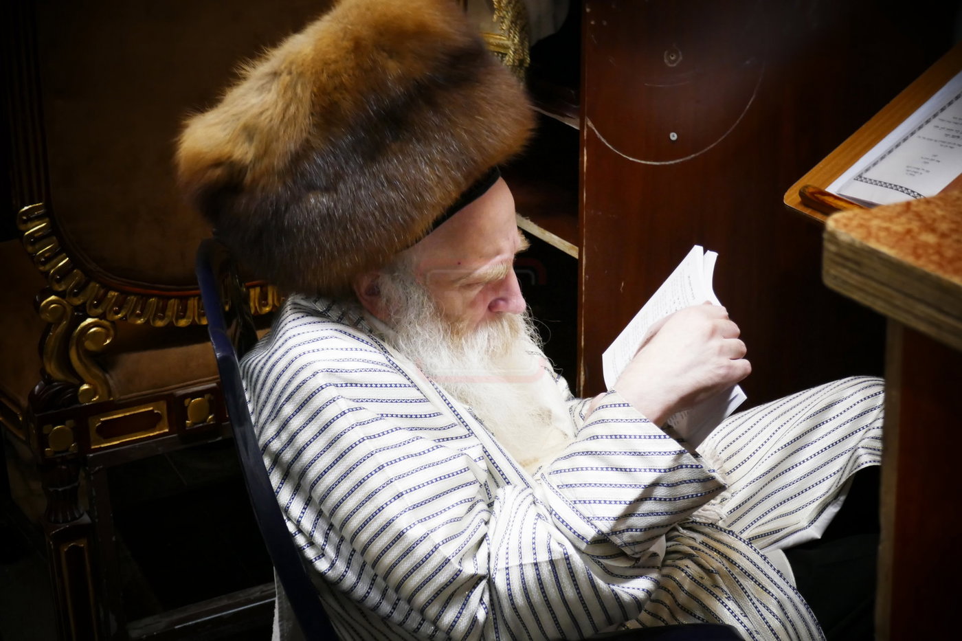 ליל תשעה באב אצל האדמו"ר מתורת חכם 