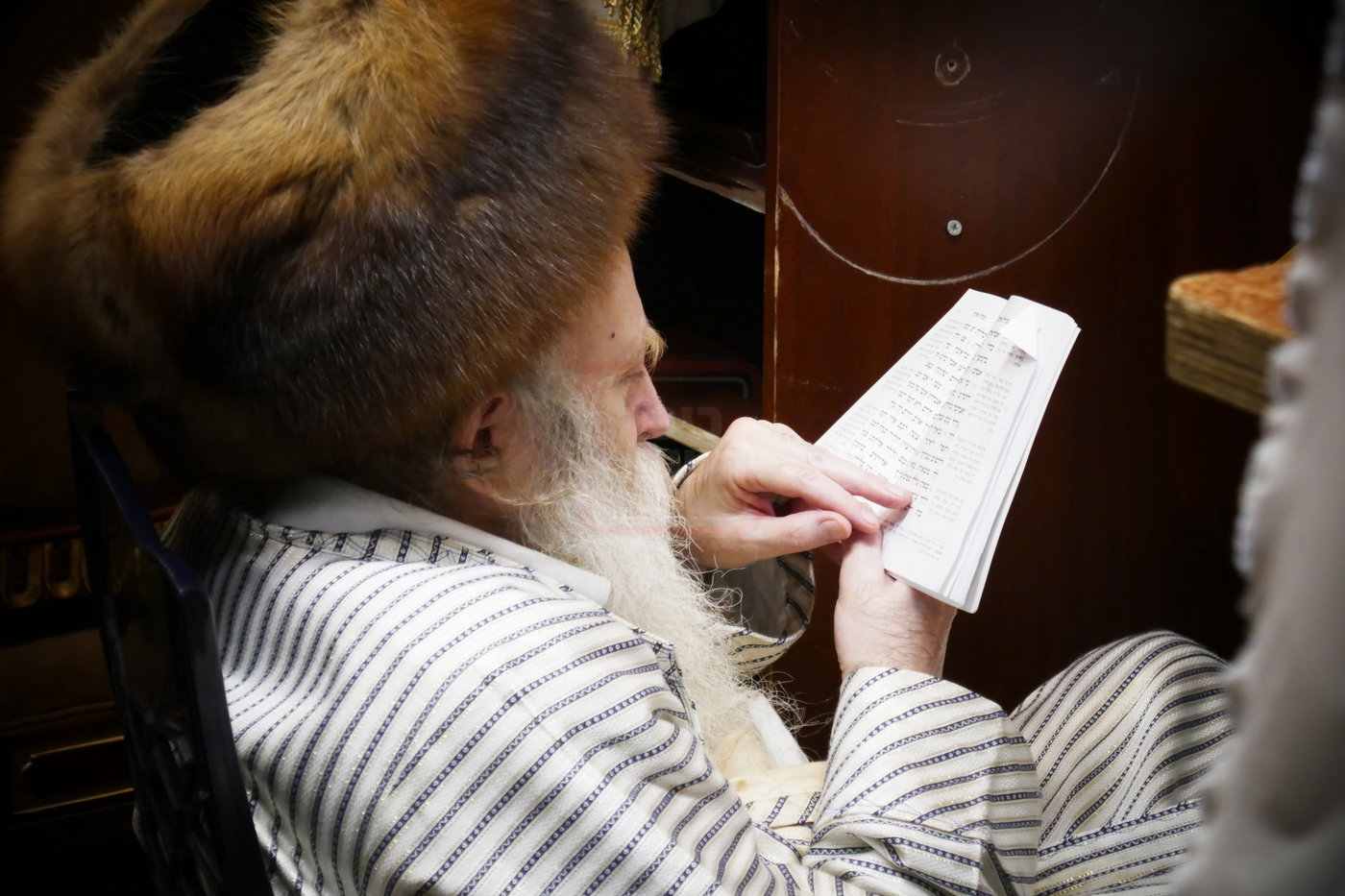 ליל תשעה באב אצל האדמו"ר מתורת חכם 