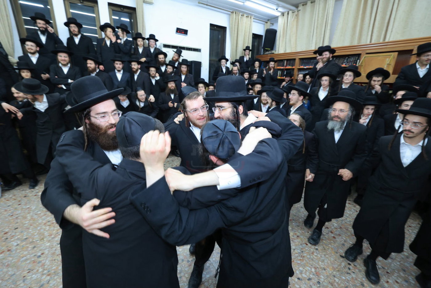 קבלת פנים לבחור מגור