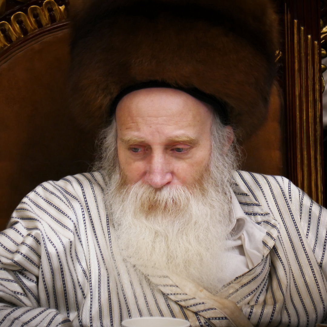 מוצאי תשעה באב אצל האדמו"ר מתורת חכם