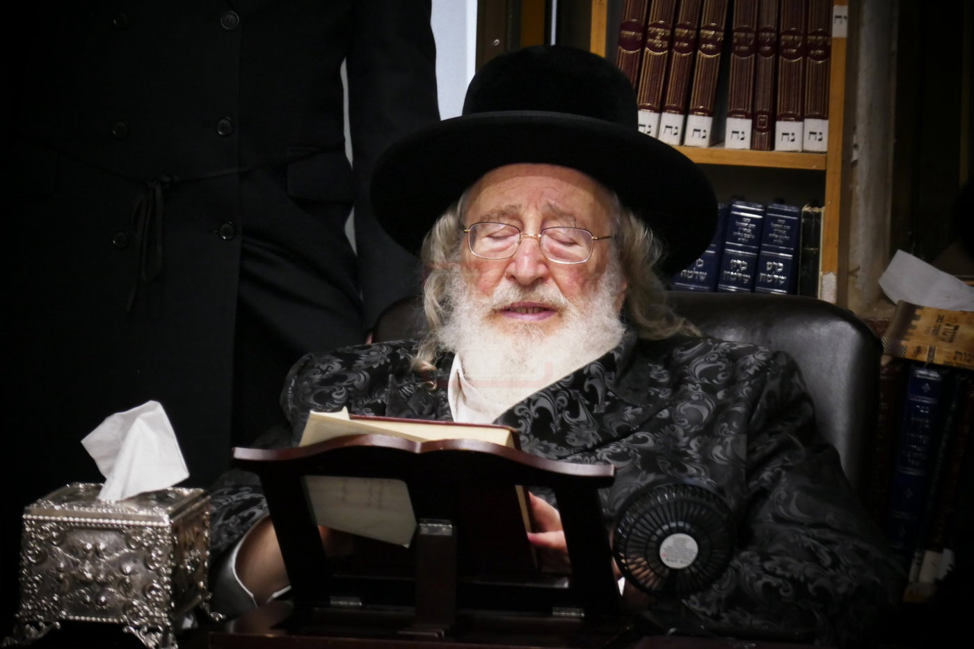 תשעה באב אצל האדמו"ר מספינקא