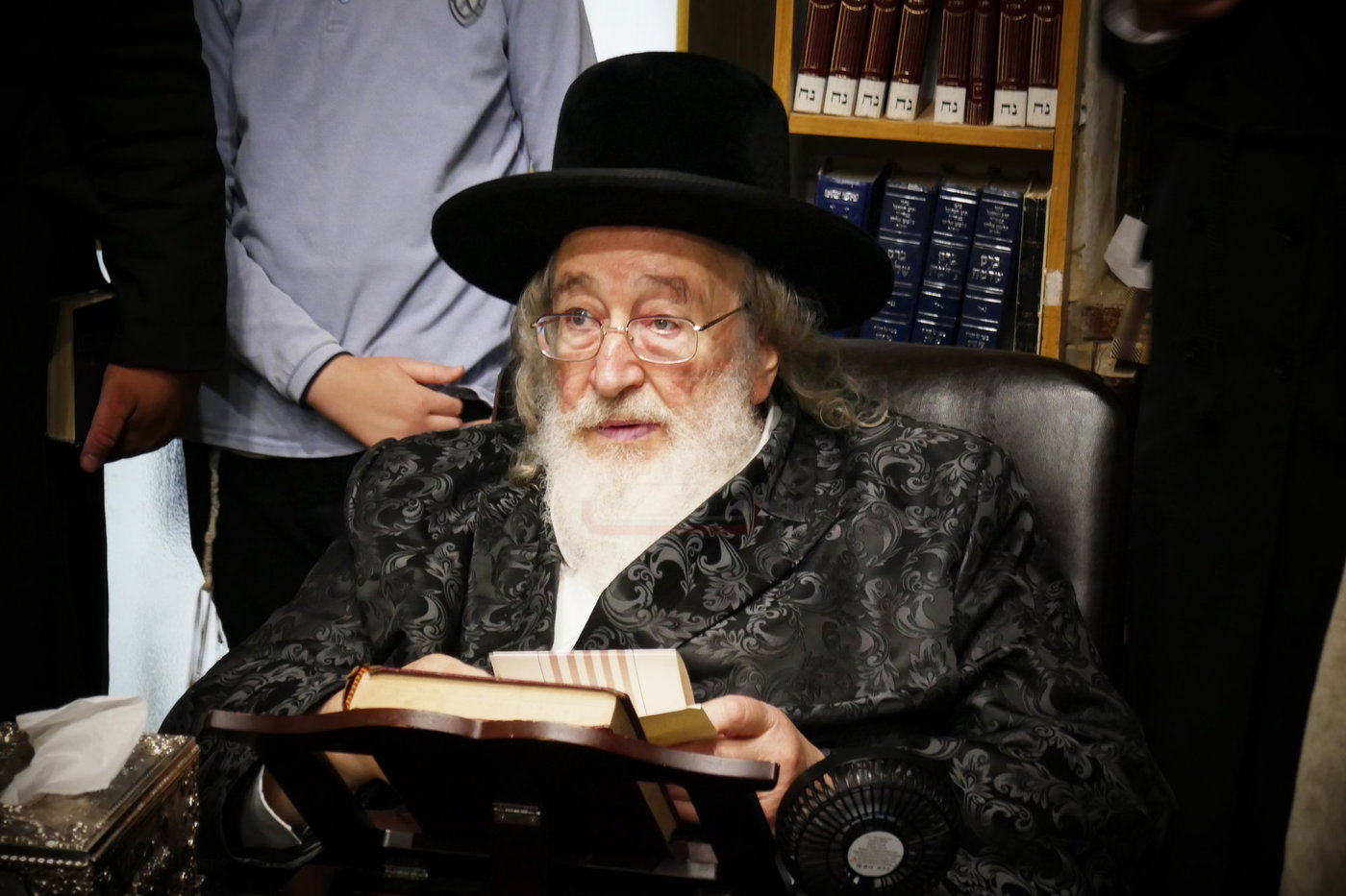 תשעה באב אצל האדמו"ר מספינקא