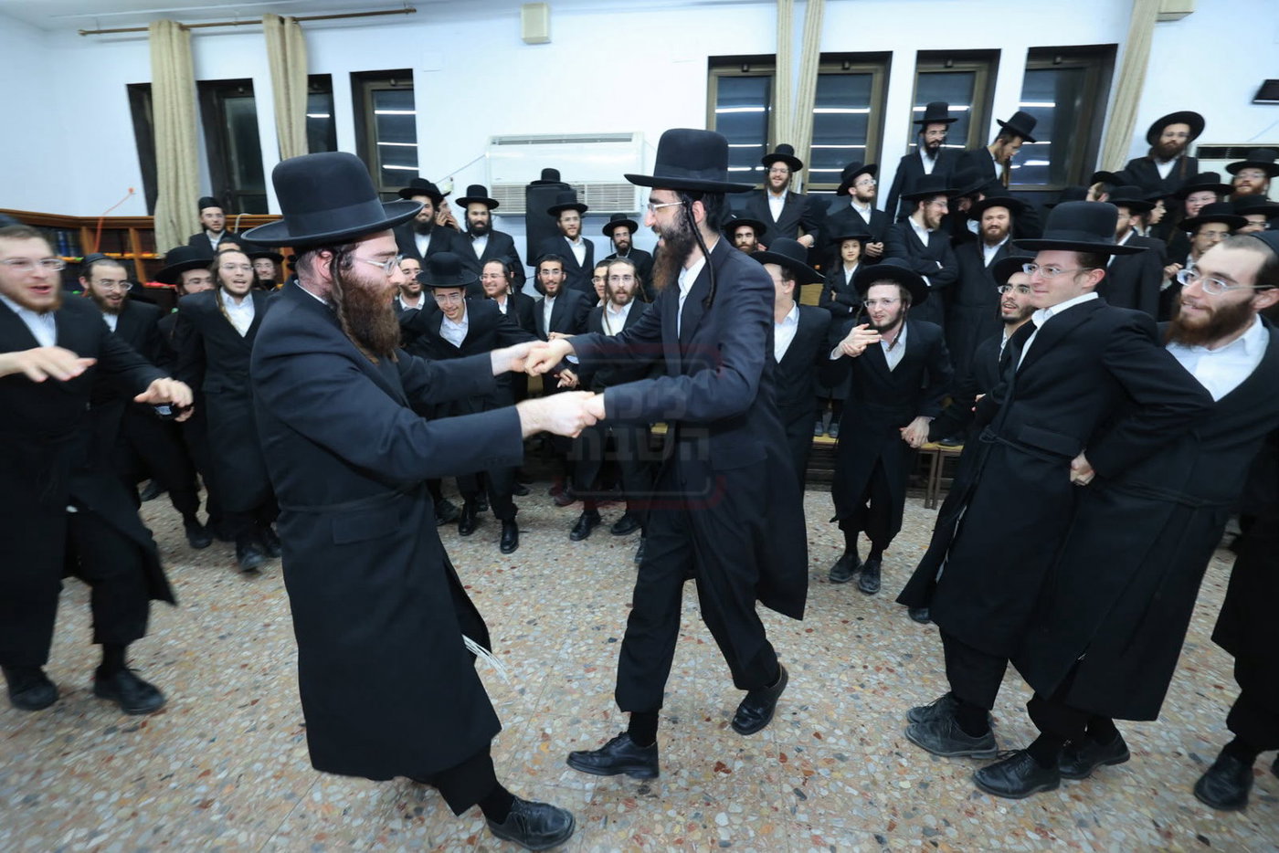קבלת פנים לבחור מגור