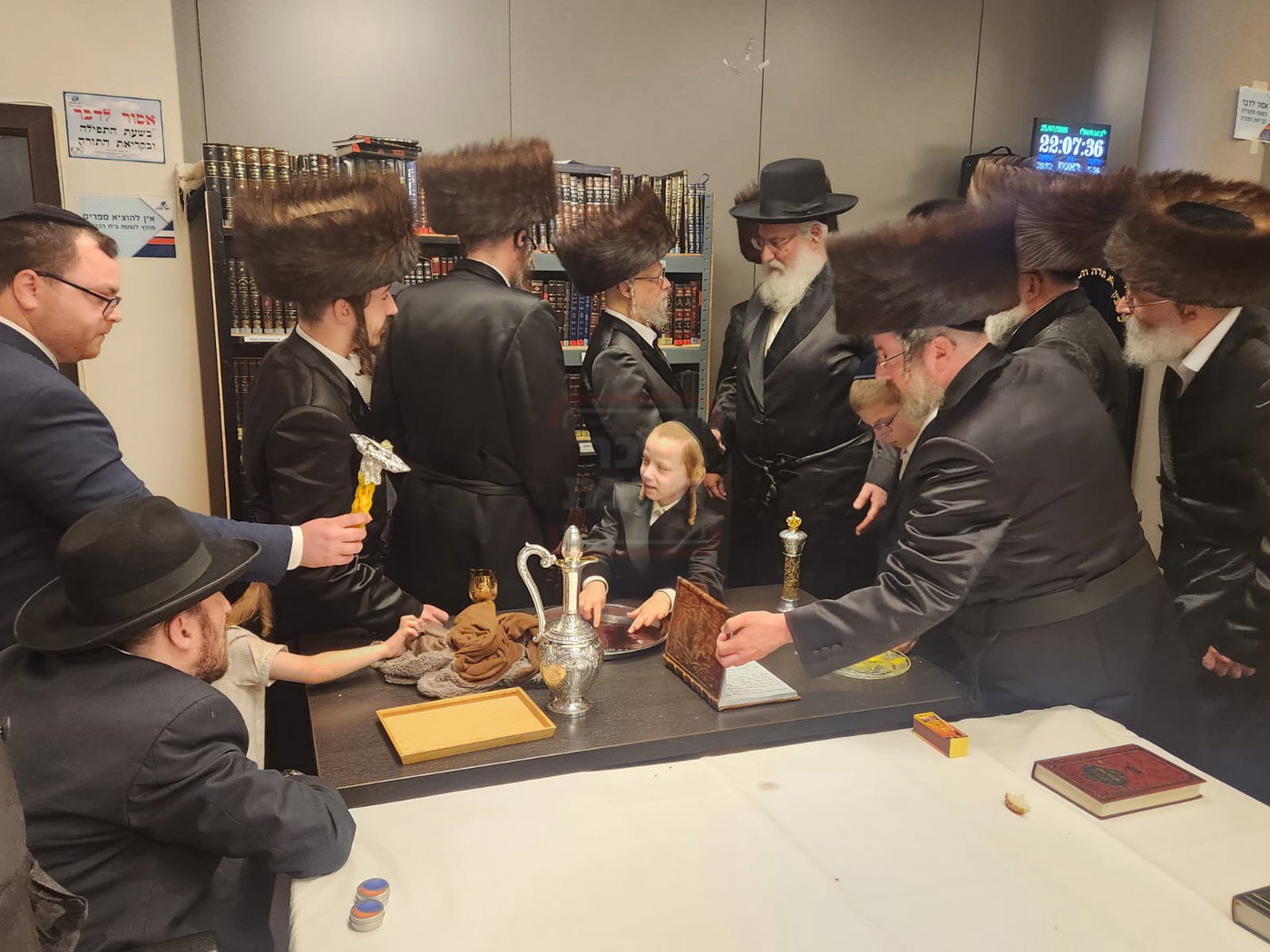 האדמו"ר מסערט ויזניץ במוצאי שבת באוסטריה