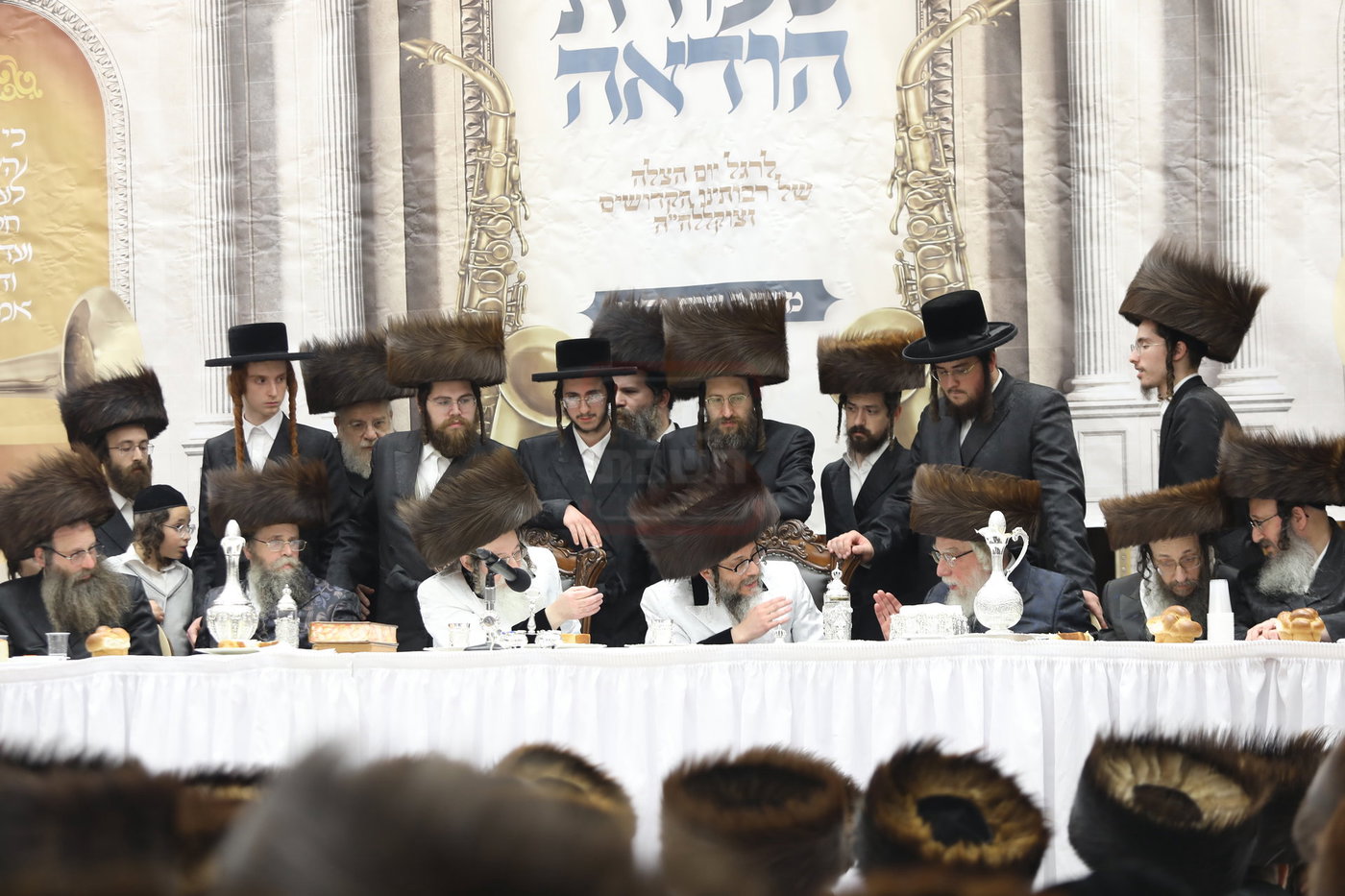 סעודת הודאה בסקולען לייקווד ווילאמסבורג