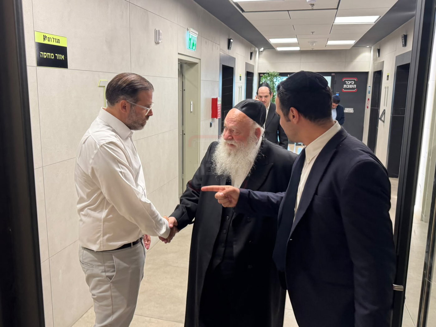 המשב"ק שהחל להוציא עין הרע | 'זופניק בכיכר' עם כל התמונות, הנייעס והחשיפות של השבוע