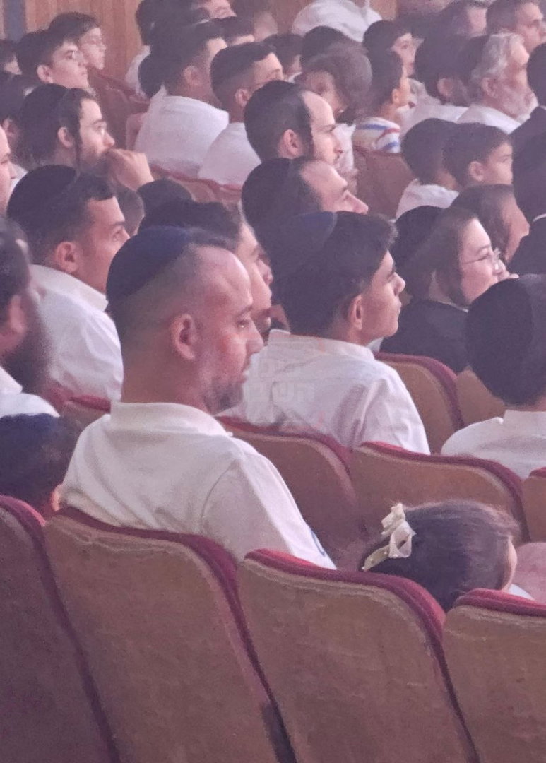 קרב הפייטנים בגלל 'אום כולת'ום' | 'זופניק בכיכר' עם כל התמונות, הנייעס והחשיפות של השבוע