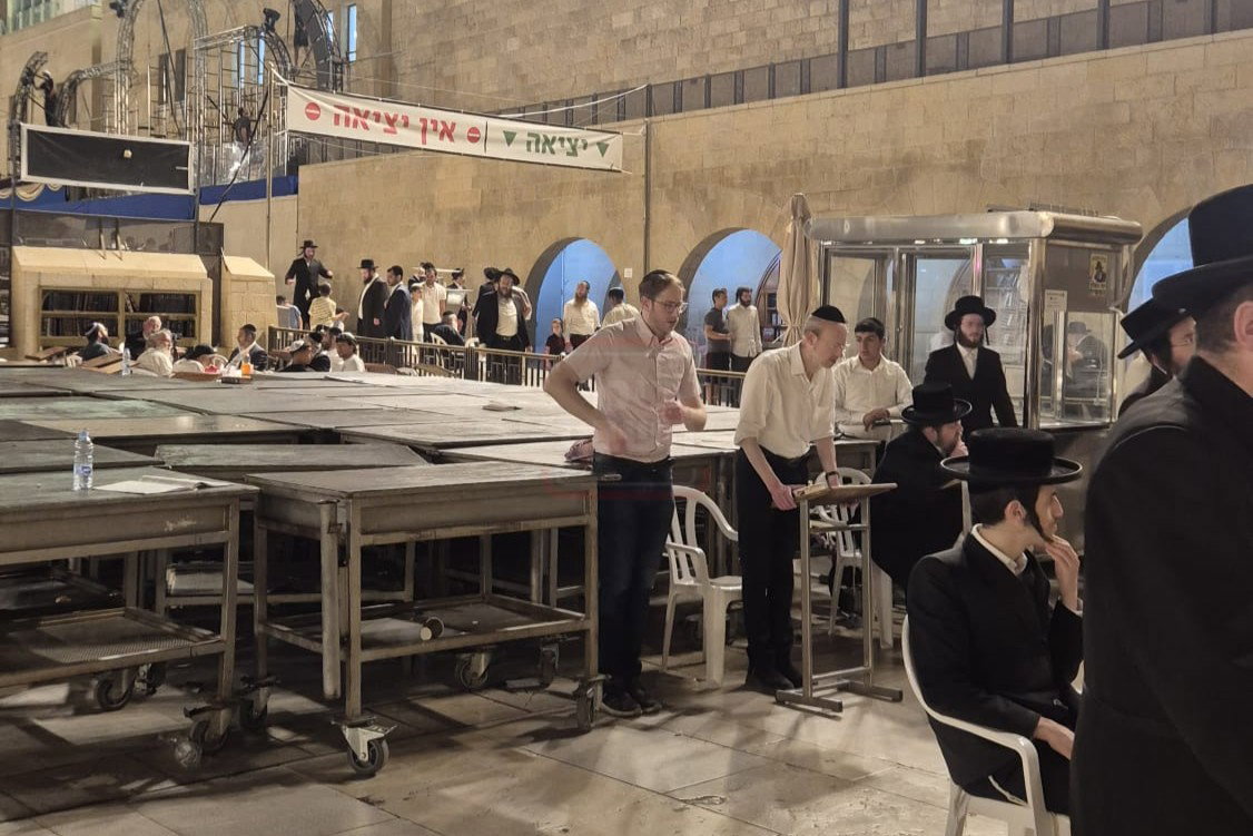 קרב הפייטנים בגלל 'אום כולת'ום' | 'זופניק בכיכר' עם כל התמונות, הנייעס והחשיפות של השבוע