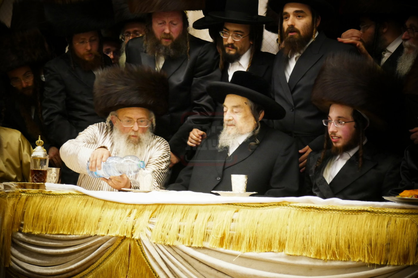 הגה"צ רבי יעקב מאיר שכטר בשמחת בית פינסק קרלין