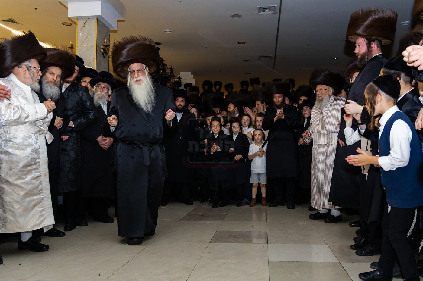 שמחת בית פינסק קרלין - לעלוב - סטראפקוב - ראדומישלא