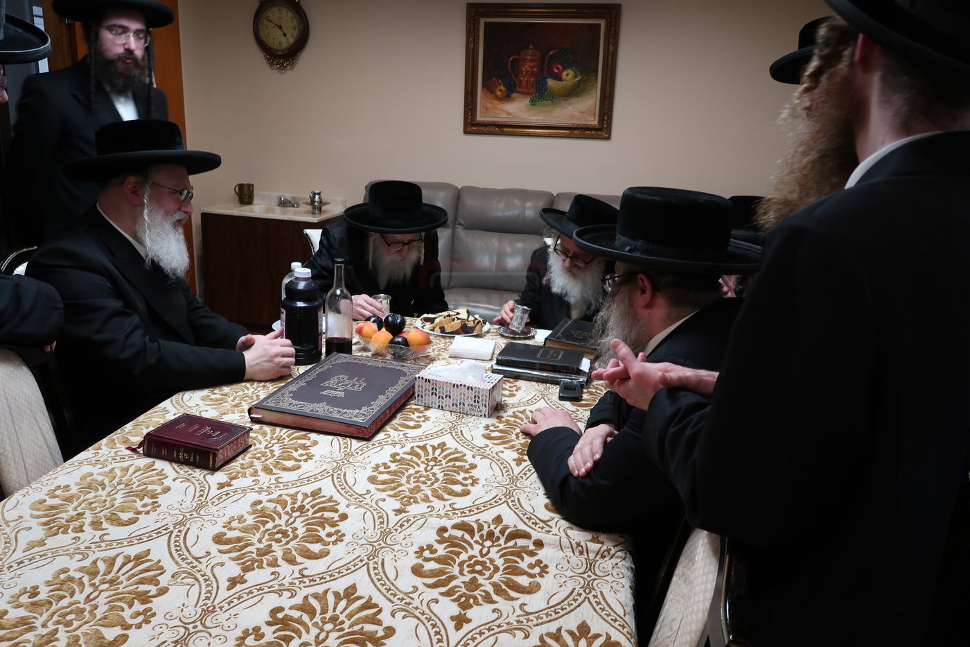 האדמו"ר מקאשוי בביקור אצל אחיו