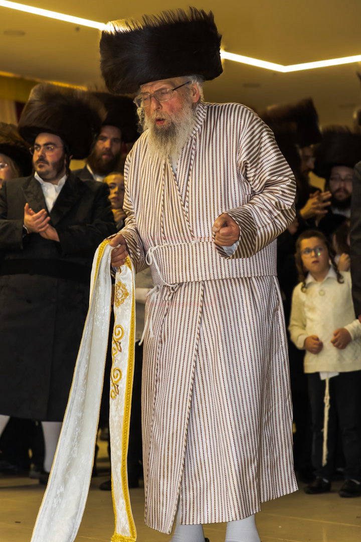 שמחת בית פינסק קרלין - לעלוב - סטראפקוב - ראדומישלא