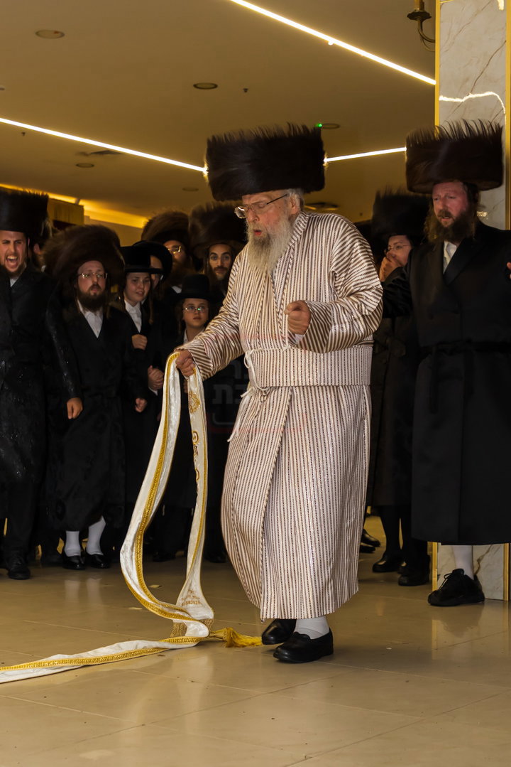 שמחת בית פינסק קרלין - לעלוב - סטראפקוב - ראדומישלא