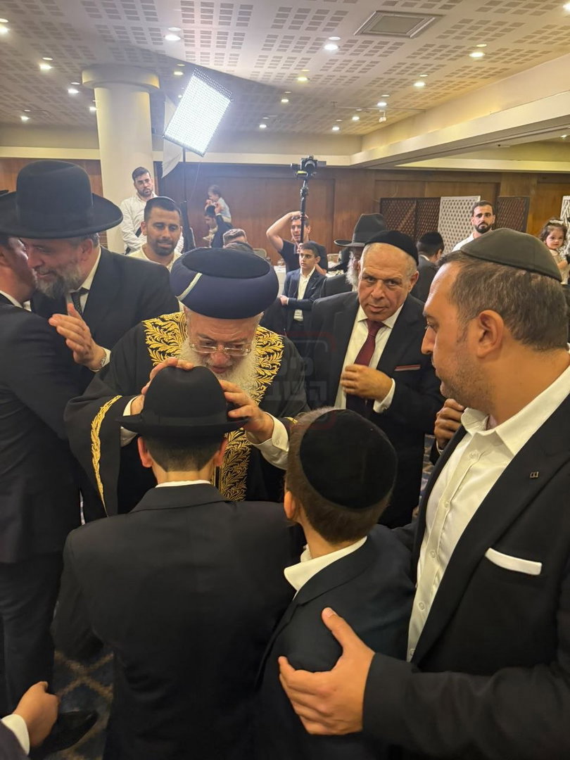 העיתונאי שנקלע לעימות אלים | 'זופניק בכיכר' עם כל התמונות, הנייעס והחשיפות של השבוע