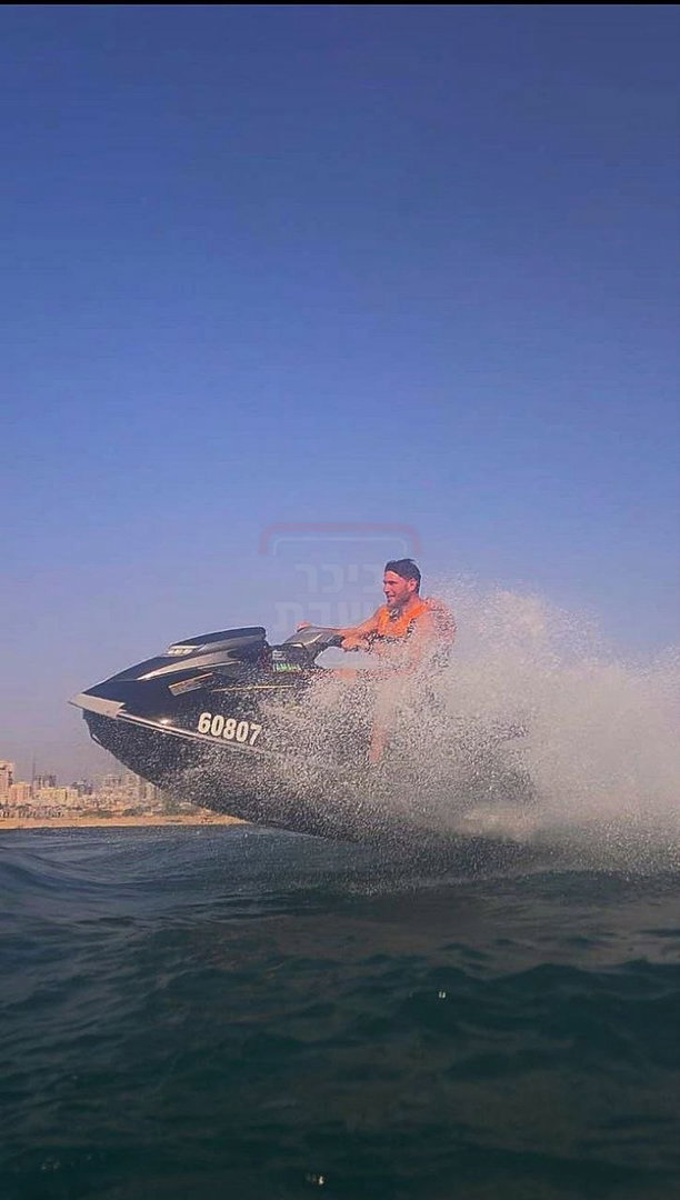 העיתונאי שנקלע לעימות אלים | 'זופניק בכיכר' עם כל התמונות, הנייעס והחשיפות של השבוע