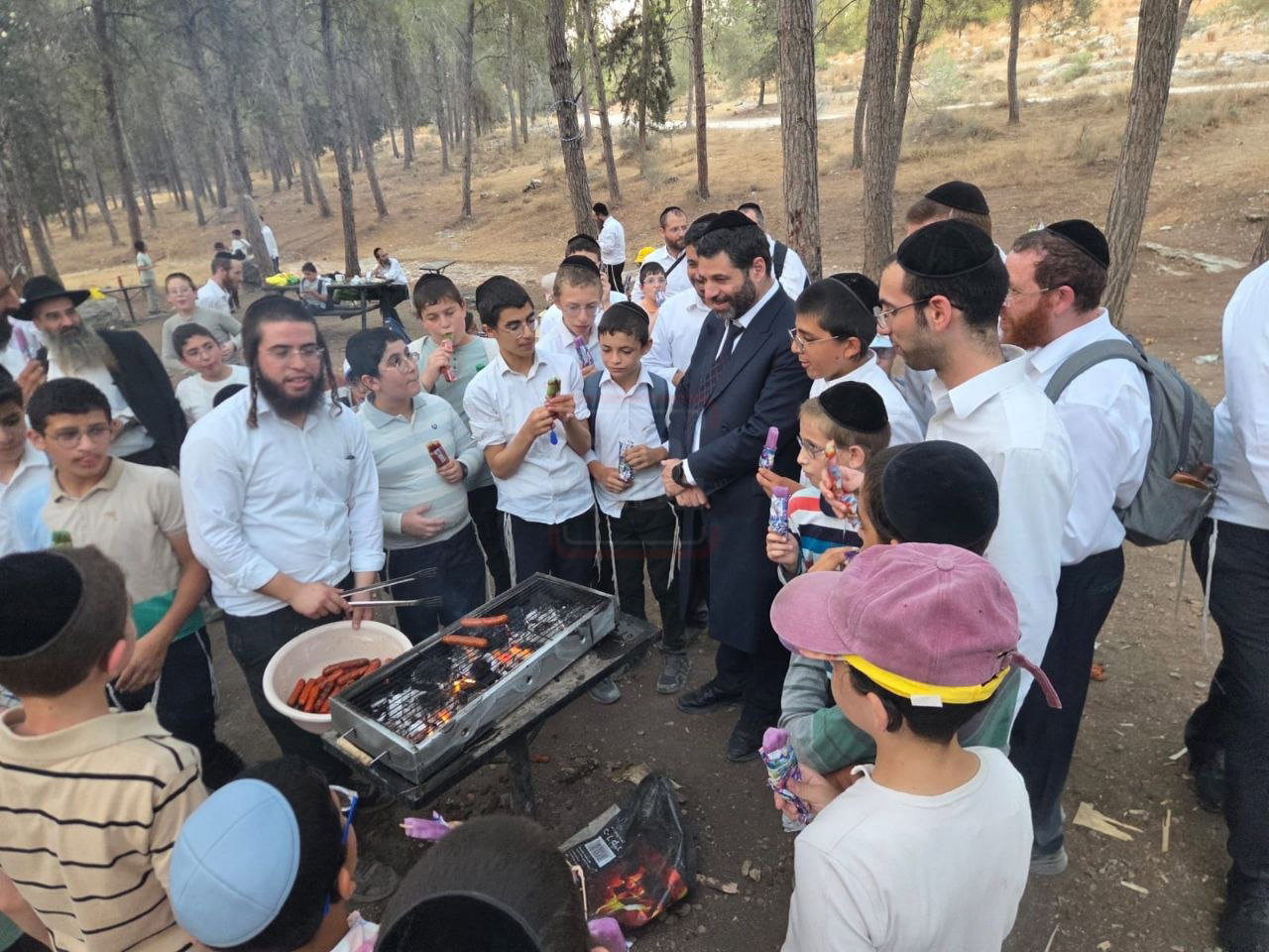 העיתונאי שנקלע לעימות אלים | 'זופניק בכיכר' עם כל התמונות, הנייעס והחשיפות של השבוע