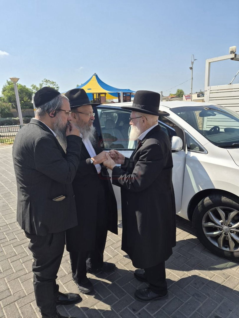 העיתונאי שנקלע לעימות אלים | 'זופניק בכיכר' עם כל התמונות, הנייעס והחשיפות של השבוע
