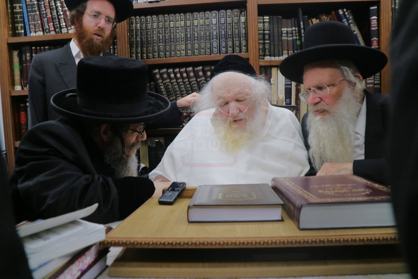 האדמו"ר מסקולען לייקווד בביקור בארה"ק