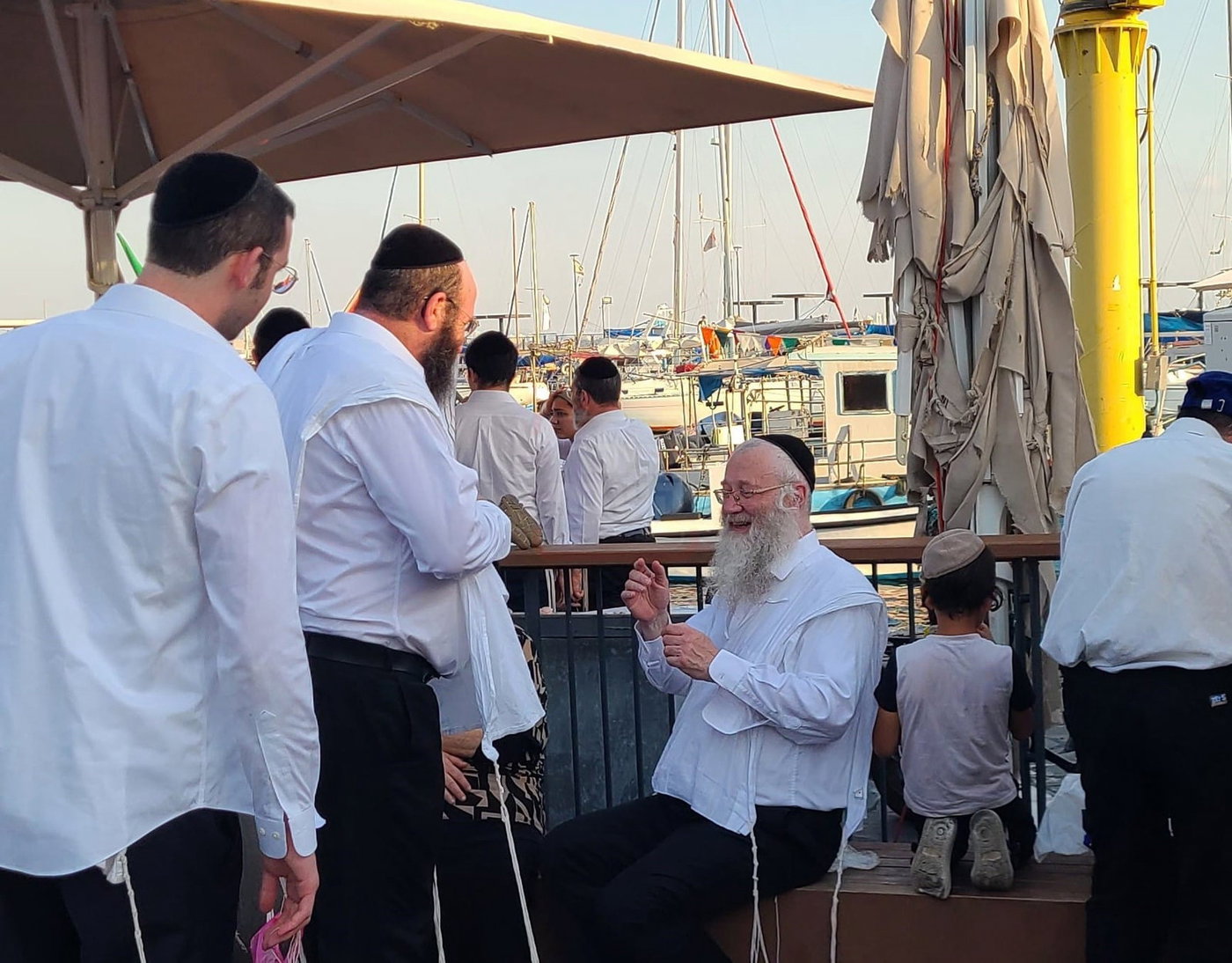ראש העיר שהפך ל"שטינקר" | 'זופניק בכיכר' עם כל התמונות, הנייעס והחשיפות של השבוע
