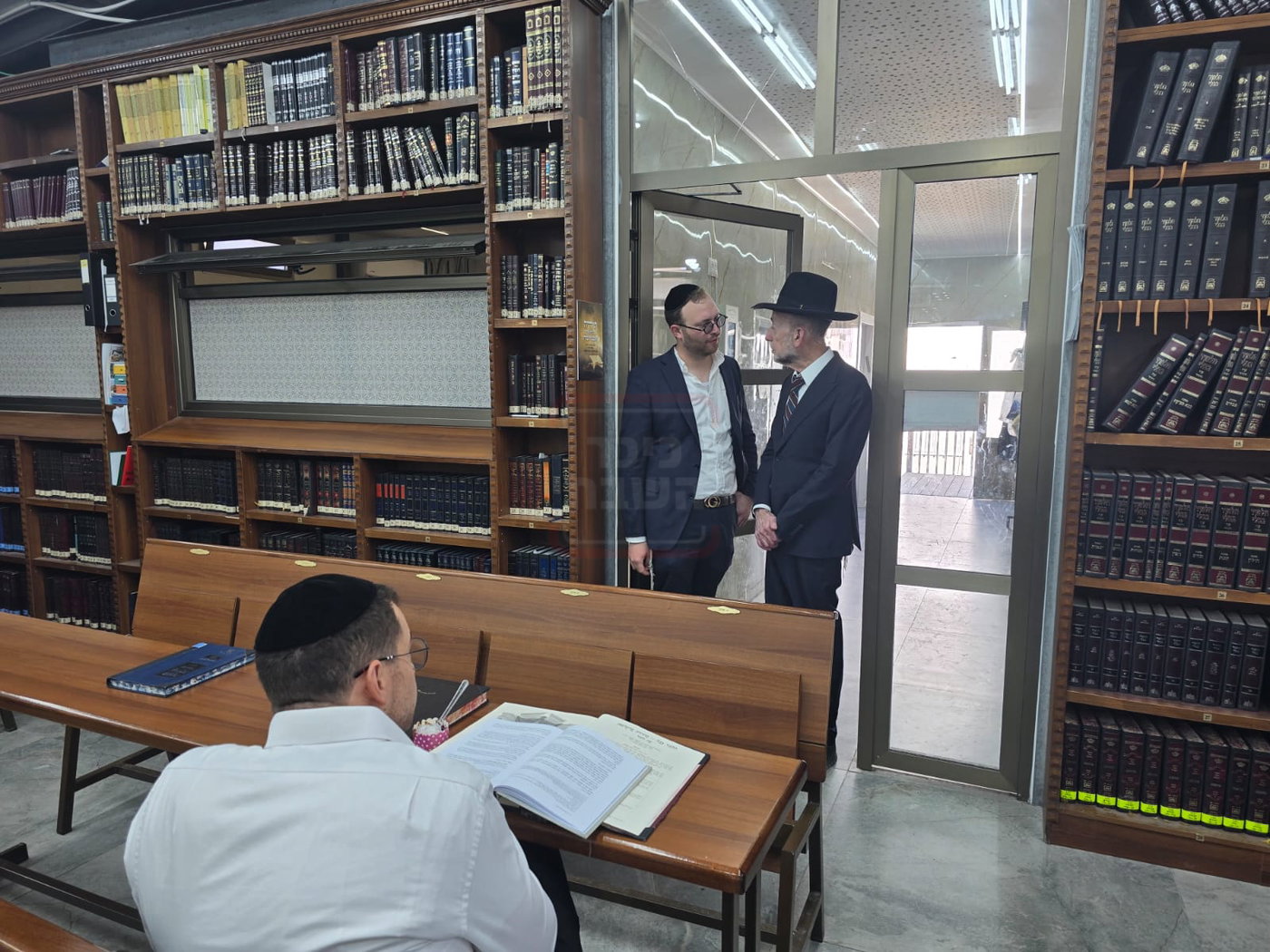 ראש העיר שהפך ל"שטינקר" | 'זופניק בכיכר' עם כל התמונות, הנייעס והחשיפות של השבוע