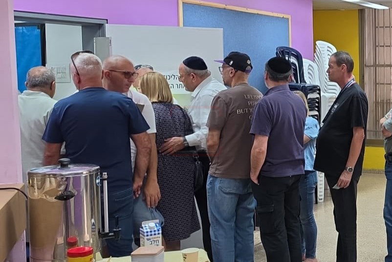 ראש העיר שהפך ל"שטינקר" | 'זופניק בכיכר' עם כל התמונות, הנייעס והחשיפות של השבוע