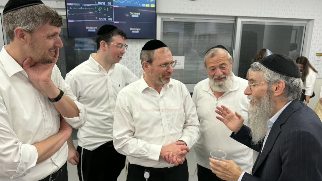 ראש העיר שהפך ל"שטינקר" | 'זופניק בכיכר' עם כל התמונות, הנייעס והחשיפות של השבוע