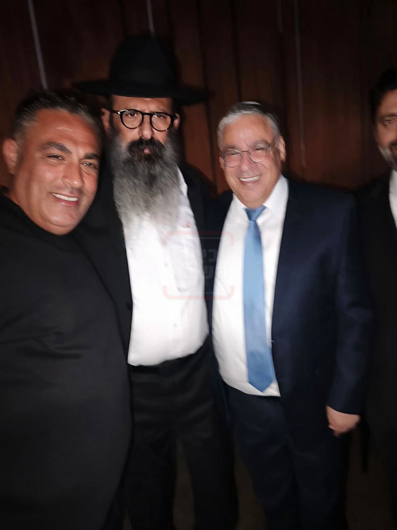 ראש העיר שהפך ל"שטינקר" | 'זופניק בכיכר' עם כל התמונות, הנייעס והחשיפות של השבוע