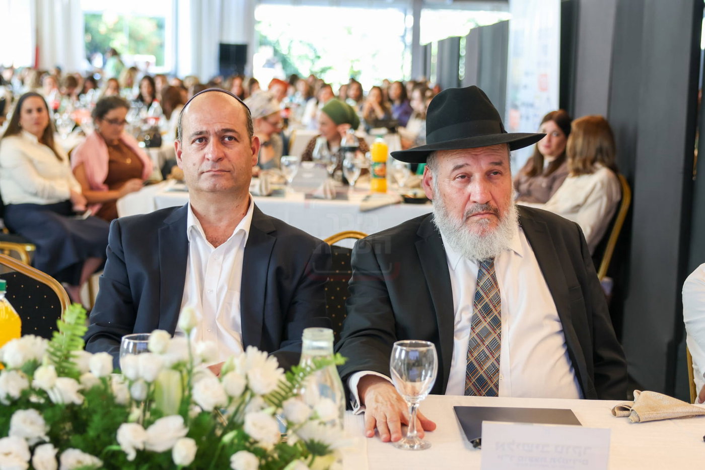 ראש העיר שהפך ל"שטינקר" | 'זופניק בכיכר' עם כל התמונות, הנייעס והחשיפות של השבוע