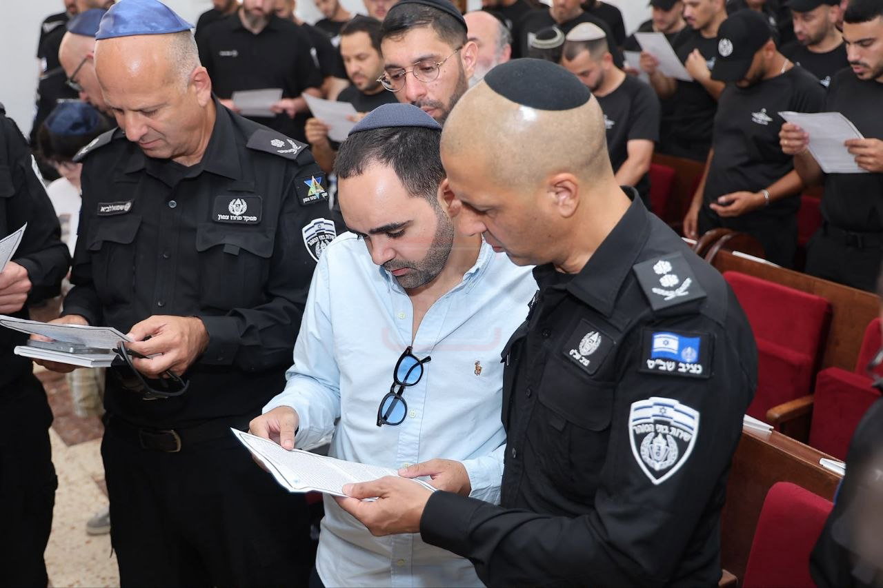 העיתונאי שכמעט התעלף | 'זופניק בכיכר' עם כל התמונות, הנייעס והחשיפות של השבוע