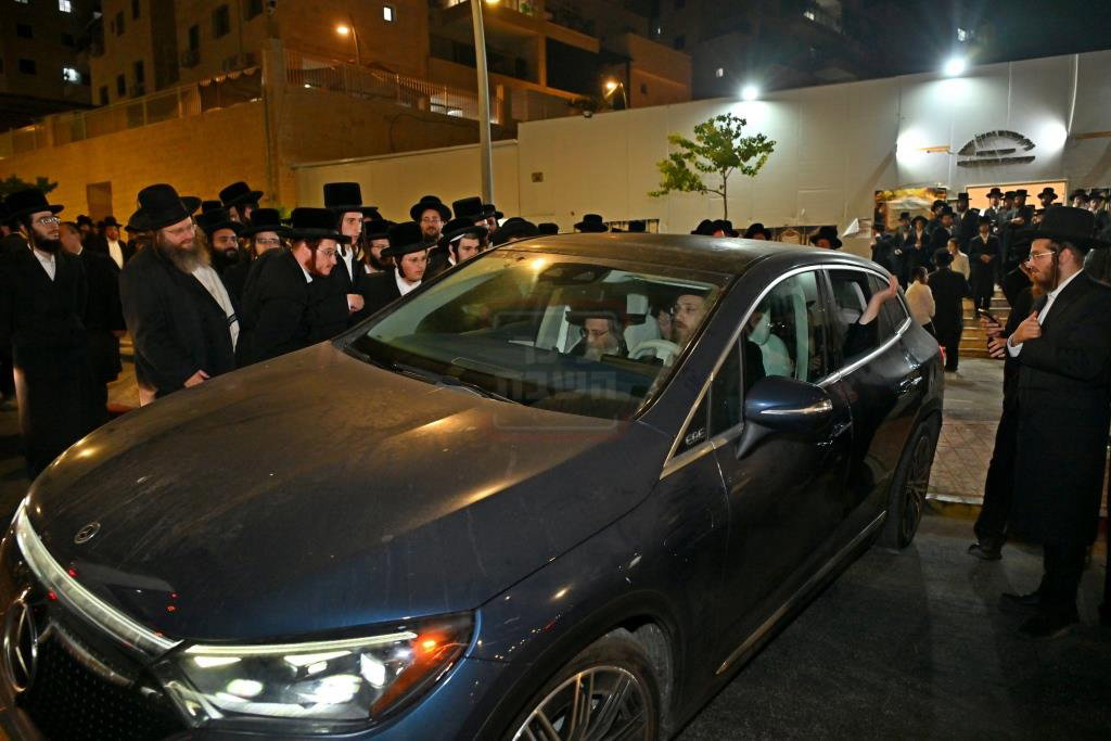 הגה"צ רבי אלימלך בידרמן ברכבו