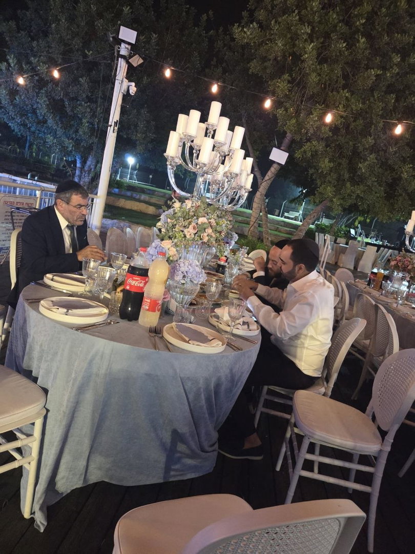 ראש המפלגה שמחפש אישה חרדית | 'זופניק בכיכר' עם כל התמונות, הנייעס והחשיפות של השבוע