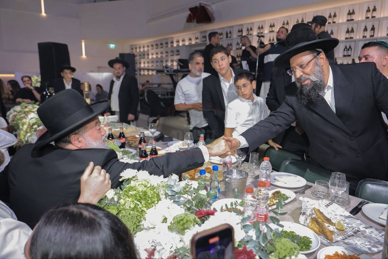 ראש המפלגה שמחפש אישה חרדית | 'זופניק בכיכר' עם כל התמונות, הנייעס והחשיפות של השבוע